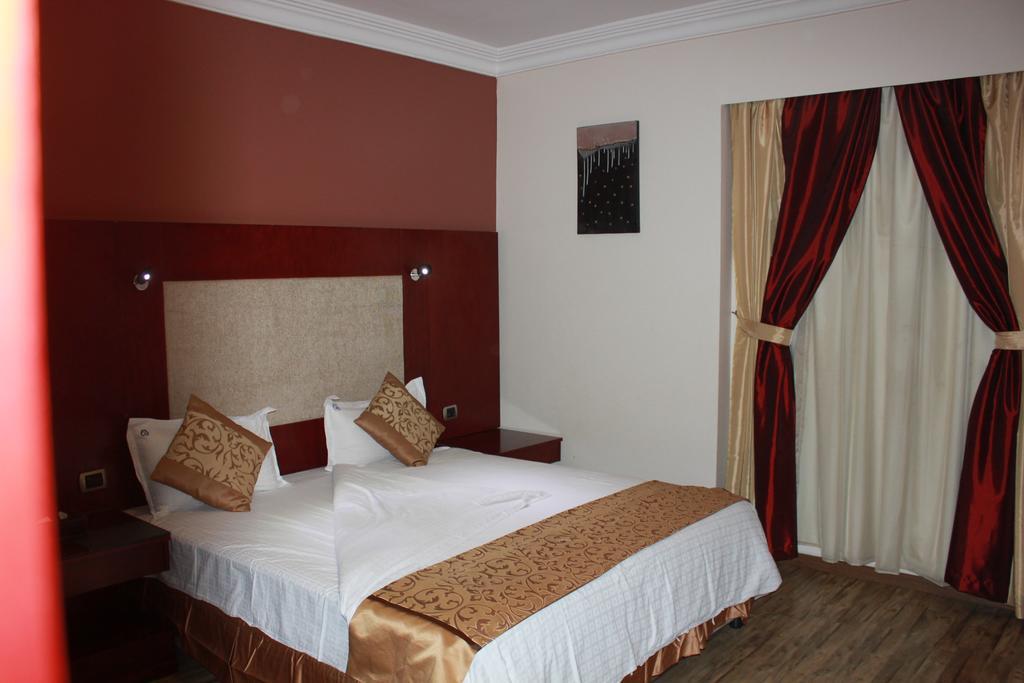 Nuzol Tala Hotel Khafji Екстериор снимка