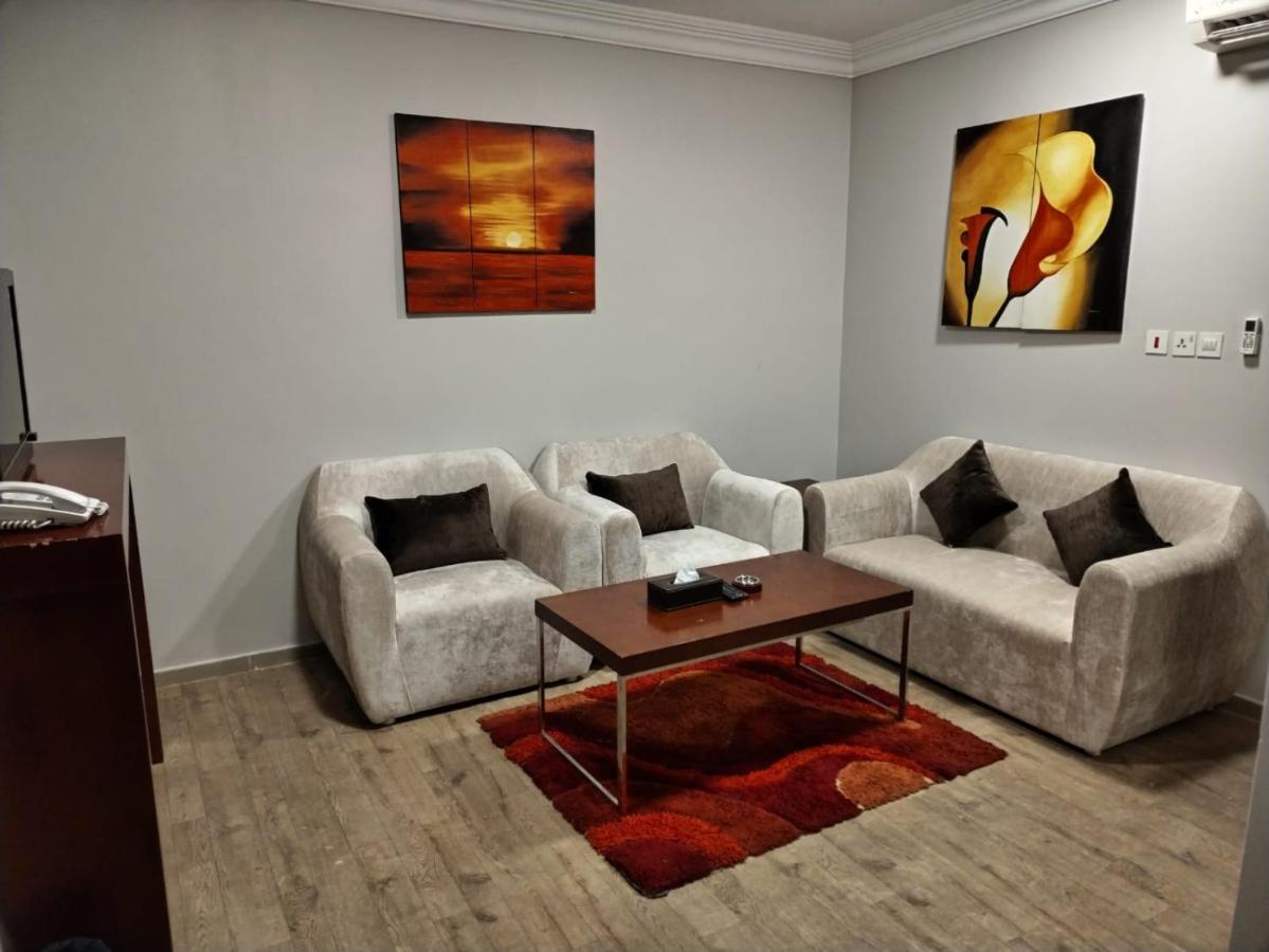 Nuzol Tala Hotel Khafji Екстериор снимка
